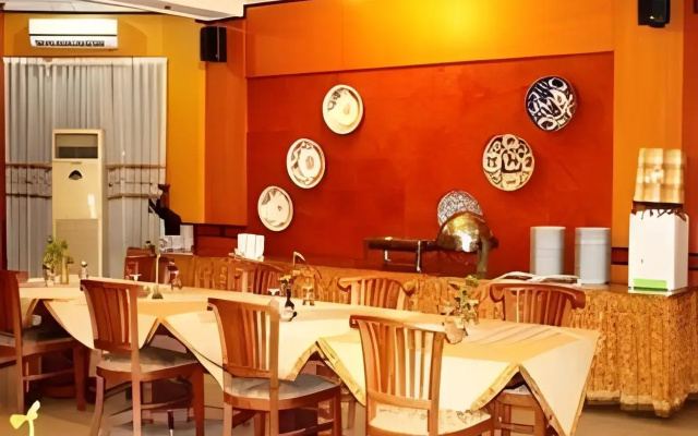 New Siliwangi Hotel & Restaurant
