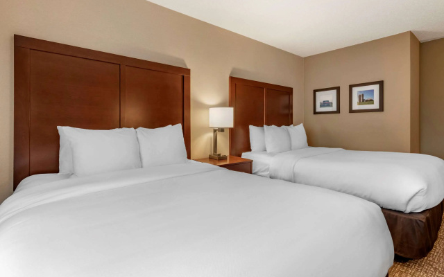 Comfort Inn PA Turnpike - 1-81
