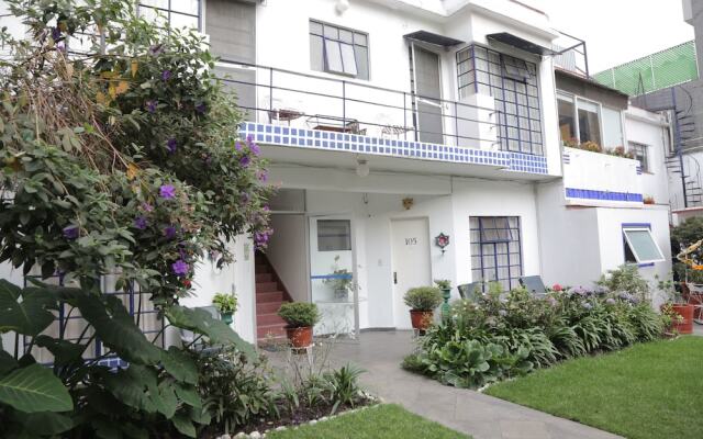 Hotel Casa Gonzalez Мехико вид на фасад