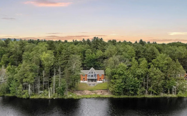Nittany Cabin by Avantstay Lakefront, View, Firepit