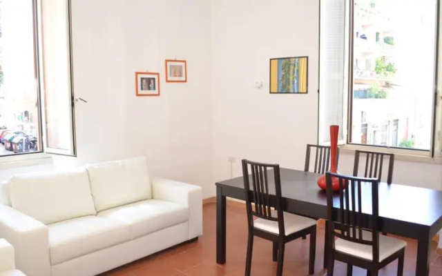 Colosseo Home