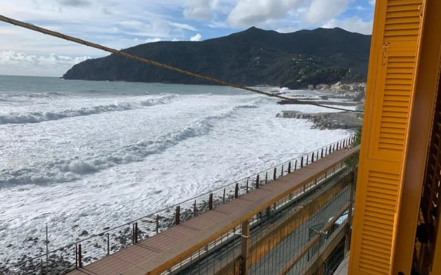 M illumino d immenso - Un risveglio in mare MONEGLIA APARTMENTS