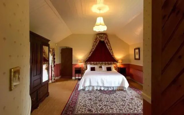 Fanningstown Castle