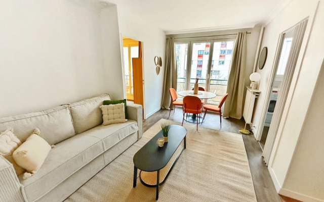Bright and ideal apartment Céline 20