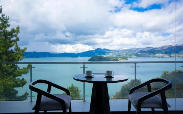 Entre Islas Lodge