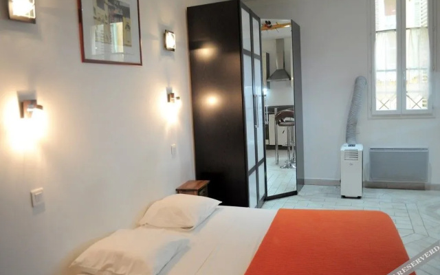 At Home Hotel Apartments - Old Town