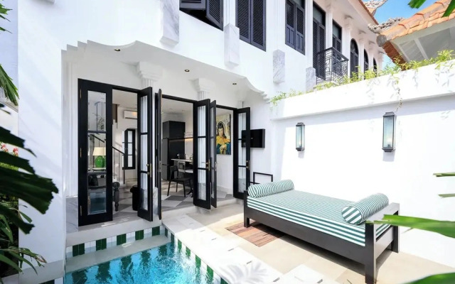 Villa Martini Beachside 5