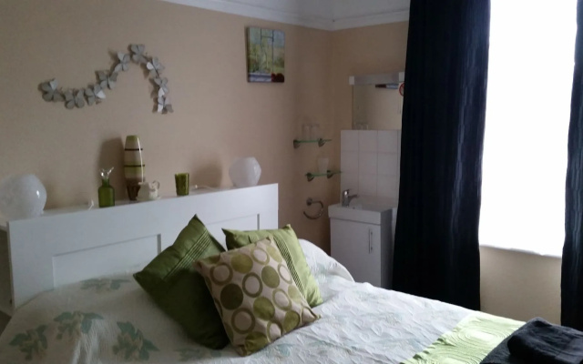 South Rising Guest House