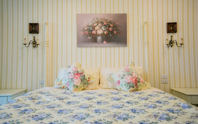Hacienda Home
