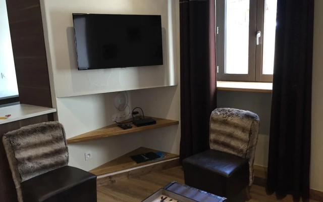 Etoile6 4 Rooms 6 People 4 Exposed South West