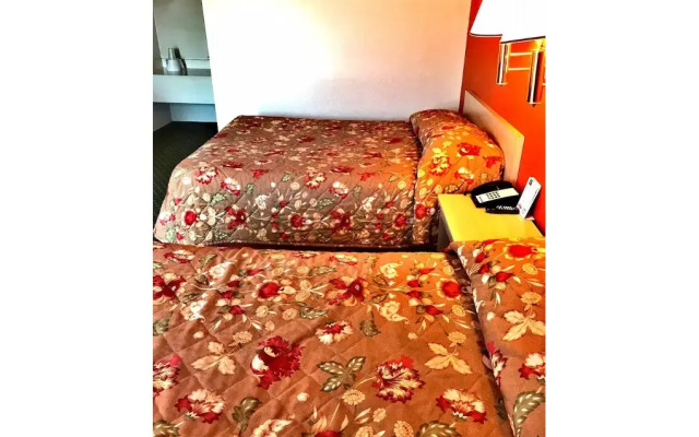 QC Stay Inn