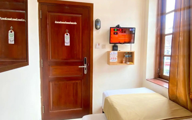 Cabin Hotel Bhayangkara