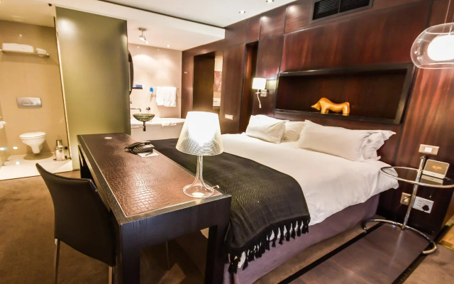 Colosseum Hotel