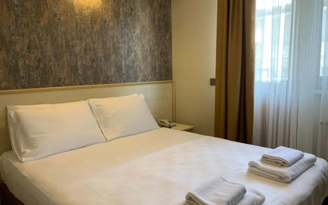 Akcay Zeytin Otel