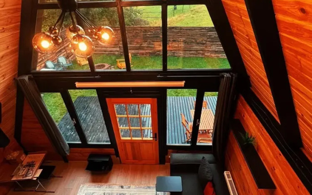 Pentalow Cabin