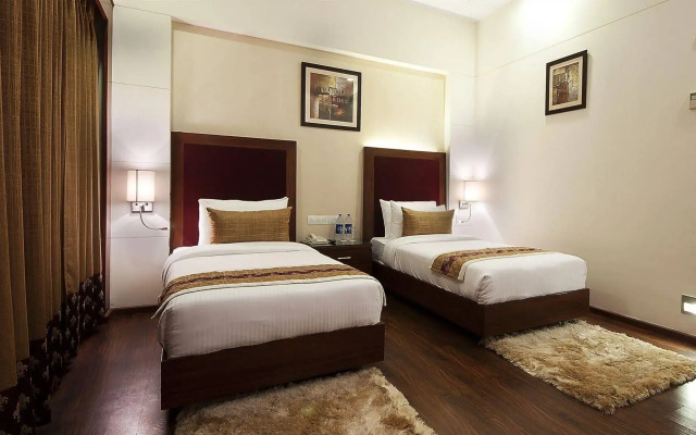The Golden Palms Hotel & Spa
