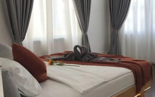 3 Bedroom Villa Din Daeng BKK
