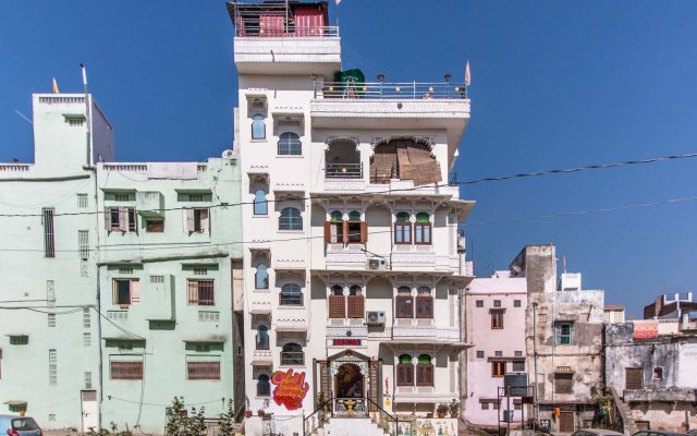 Backpacker Panda Lake Pichola Udaipur Hostel in Udaipur, India from 37$, photos, reviews - zenhotels.com hotel front
