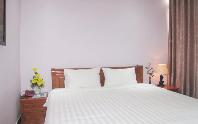 Queen Hotel Ha Long