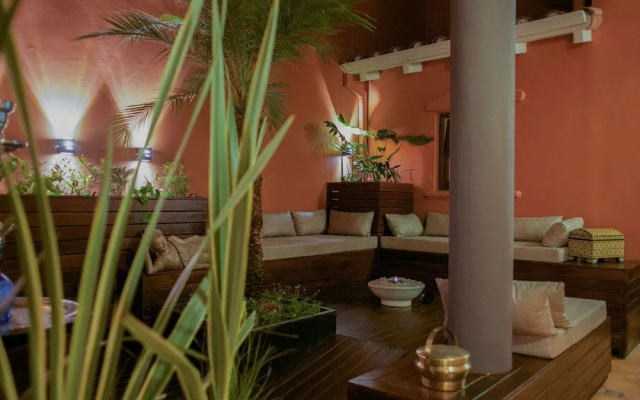 Pristmata Suites