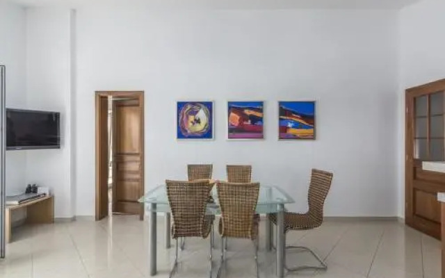 Apartment Larsen