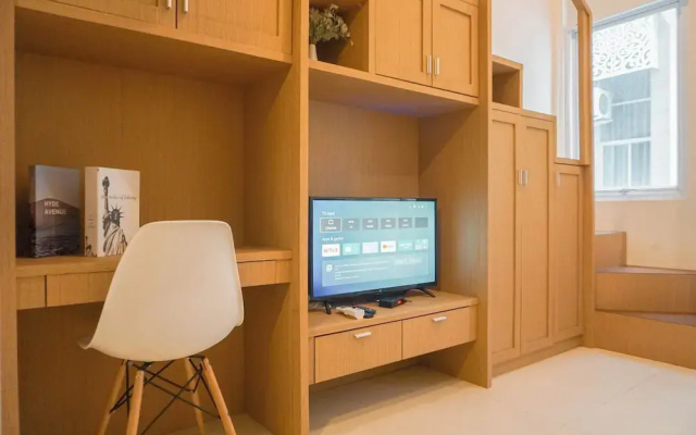 Good And Warm Studio Loft At Apple 1 Condovilla Apartment
