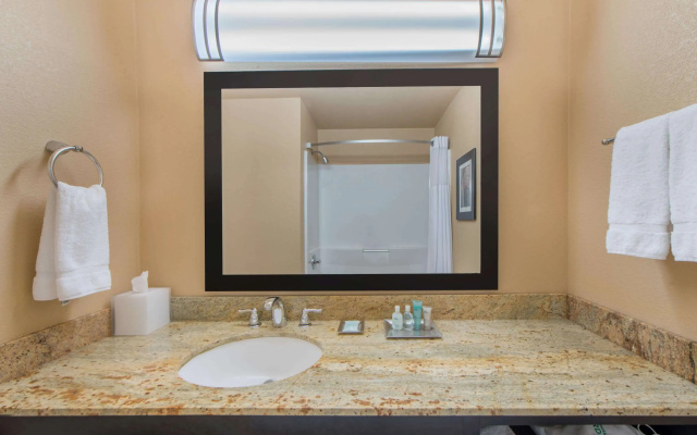 Wyndham Garden Oklahoma City Conference Ctr/Airpt/Bricktown