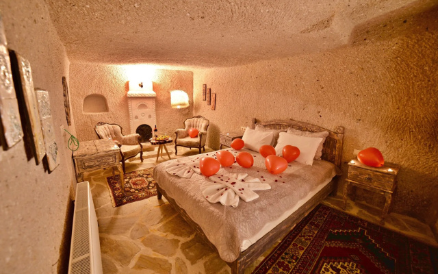 Valley Inn Cave Hotel