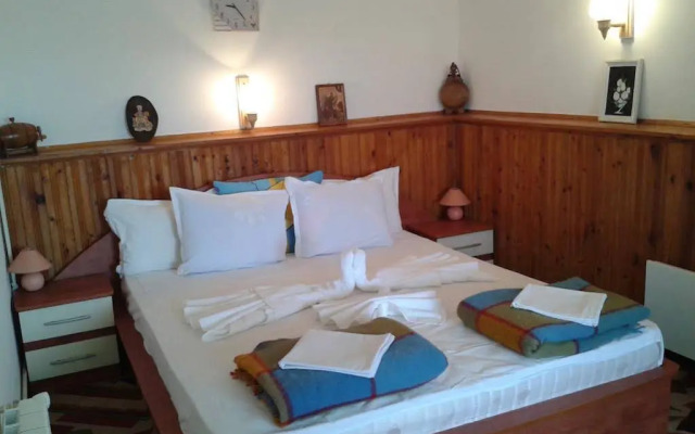 Guest House Megas