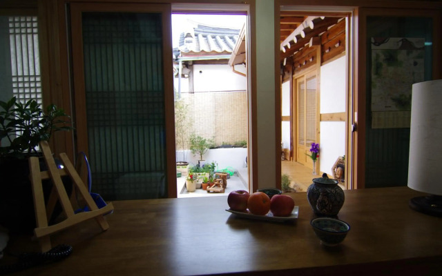 Nuhadang Hanok Guesthouse