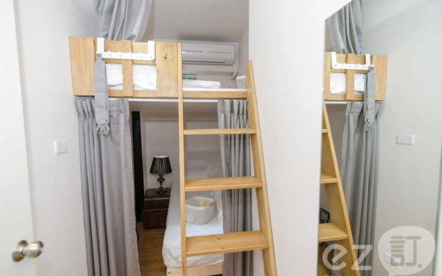 a leaf hostel