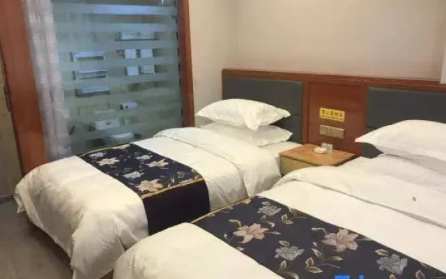Hezuo Bangke Express Hotel