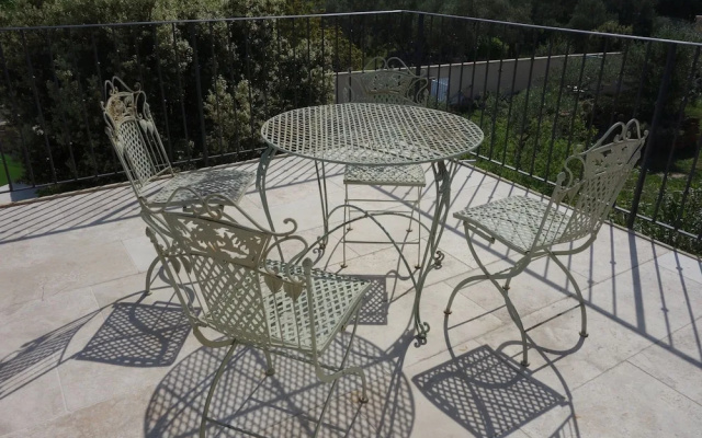 House With 4 Bedrooms in Castillon-du-gard, With Private Pool, Enclose
