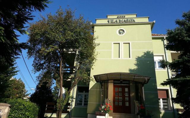 Отель Villa Marija Белград вид на фасад