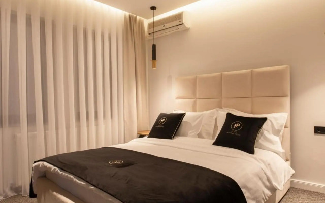 Plaza Boutique Hotel