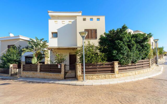 Отель Constantine Villa Кипр, Протарас - отзывы, цены и фото номеров - забронировать отель Constantine Villa онлайн вид на фасад