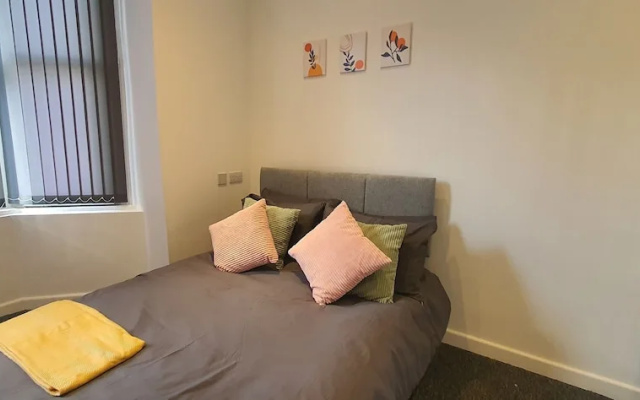 Luxury 2 Bedroom Apartment