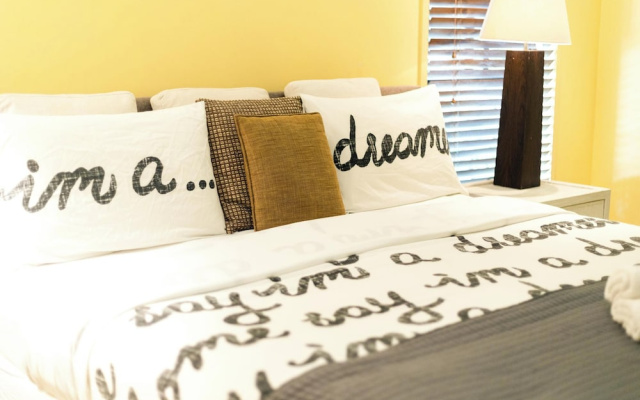 Coastal Holiday Home - Bradford 10