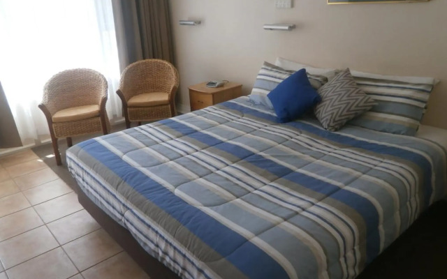 Emu Point Motel