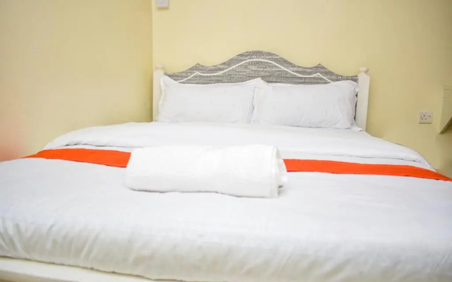Luna Light Guest House