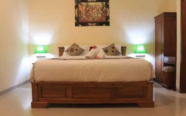 Reynold Artha Guest House