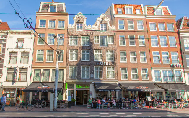 Отель ibis Styles Amsterdam Central Station Нидерланды, Амстердам - 1 отзыв об отеле, цены и фото номеров - забронировать отель ibis Styles Amsterdam Central Station онлайн вид на фасад