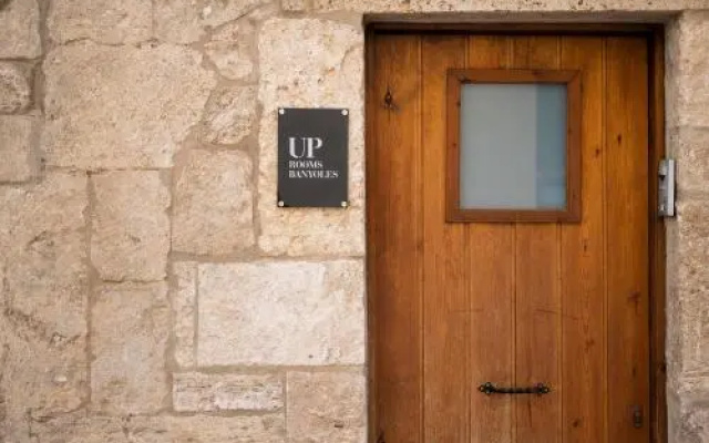 Up Rooms Banyoles