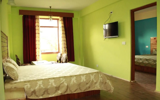 Zarim Hotel Manali