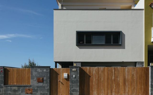 Vertical Villa: luxury, sea views & private SPA