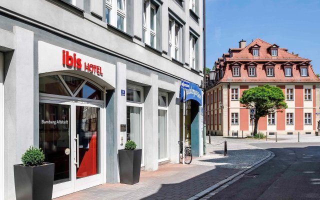 Отель ibis Bamberg Altstadt Германия, Бамберг - 1 отзыв об отеле, цены и фото номеров - забронировать отель ibis Bamberg Altstadt онлайн вид на фасад