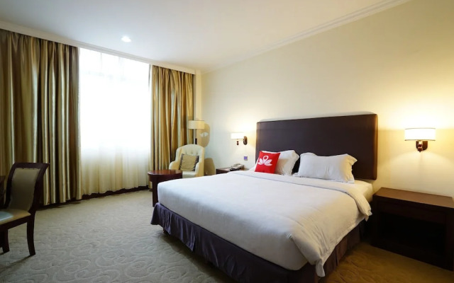 Aglow Hotel Harbor Bay Batam