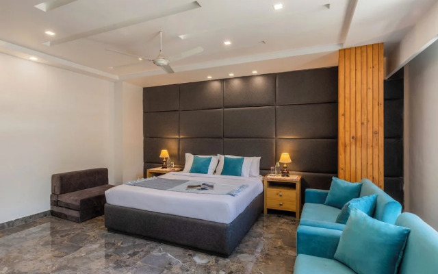 Alaya Stays Live Life 2BHK Apartment