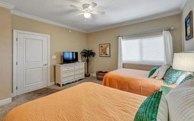 Harbor Landing 203b