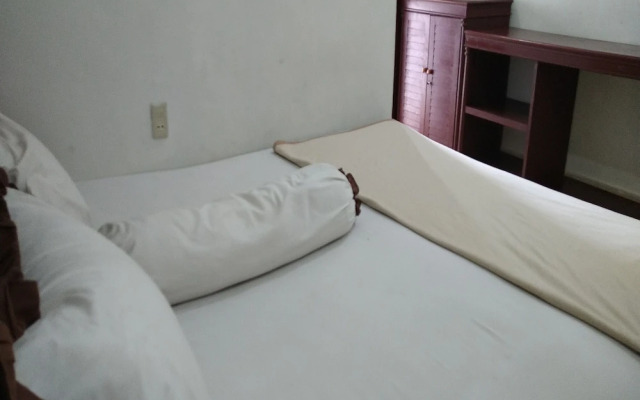 OYO 2303 Hotel Blang Raya